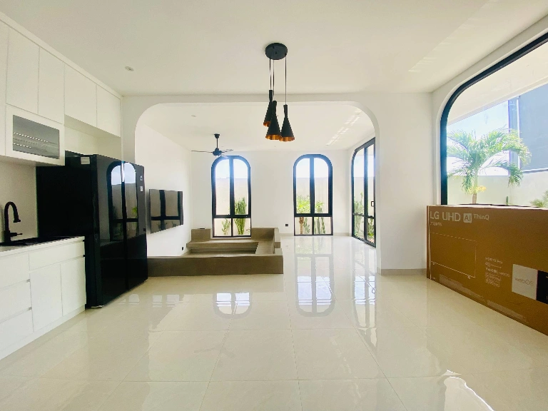 3 Bedroom Brand New Villa in Canggu Padang Linjong, 3-bed villa for rent in Canggu – photo 12 of 15