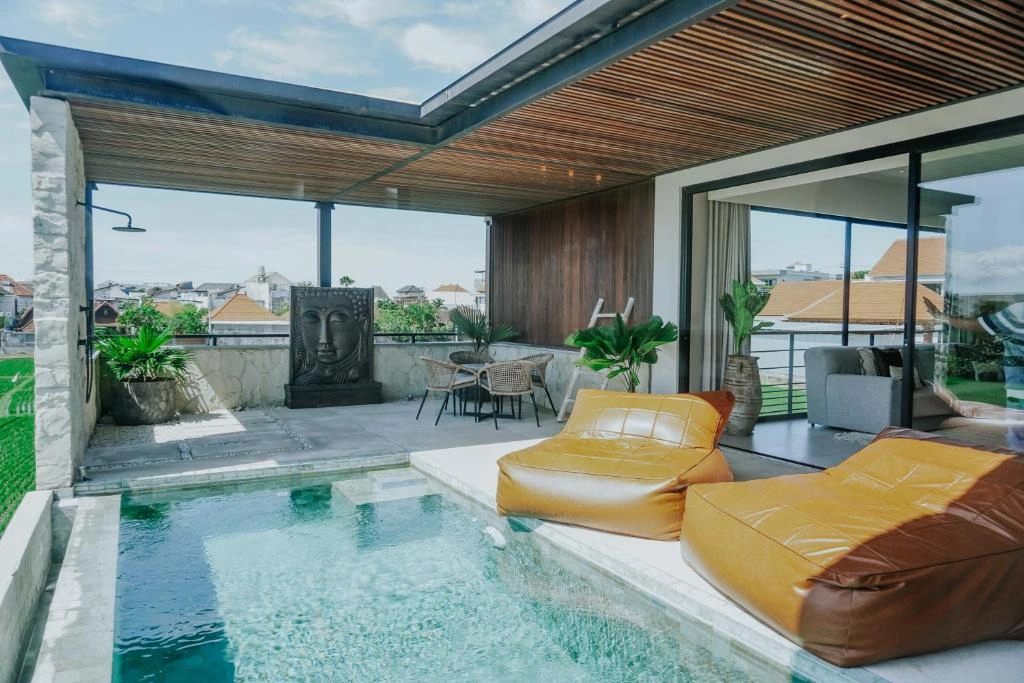 3BR Luxury Villa in Berawa Canggu, 3-bed villa for rent in Canggu – photo 9 of 15