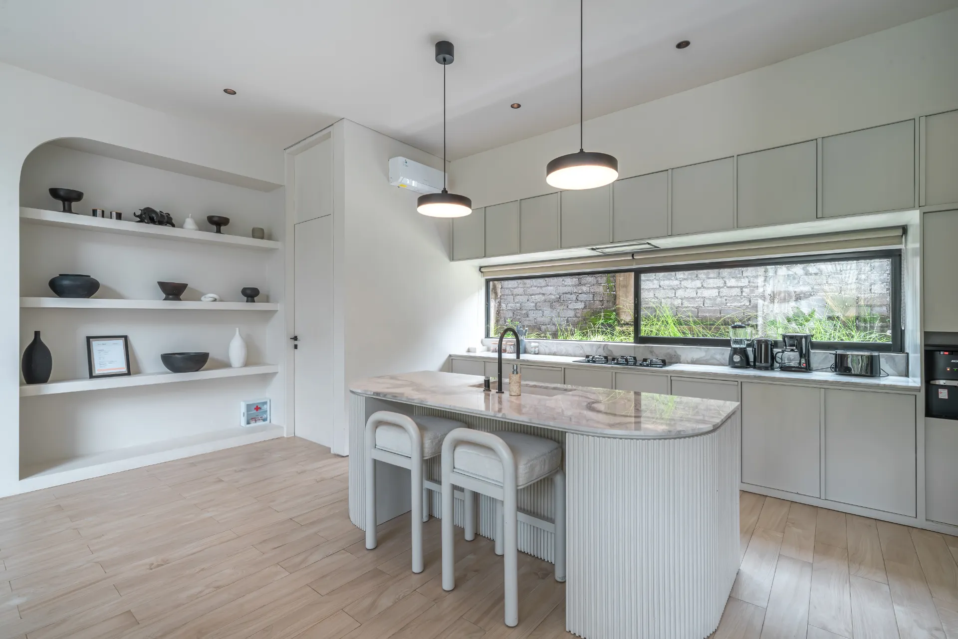Villa Kiyoji – Upscale 3BR Pool Hideaway in Umalas, 3-bed villa for rent in Canggu – photo 8 of 15