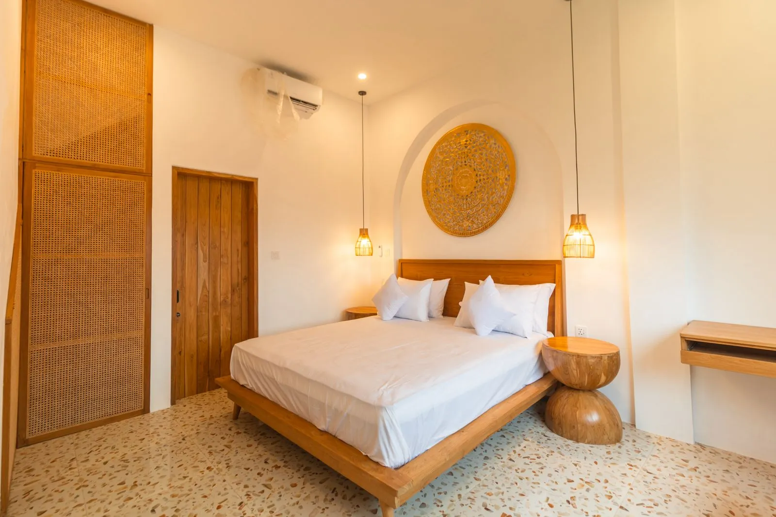 2BR Villa for Rent at Batubolong, 2-bed villa for rent in Canggu – photo 10 of 13