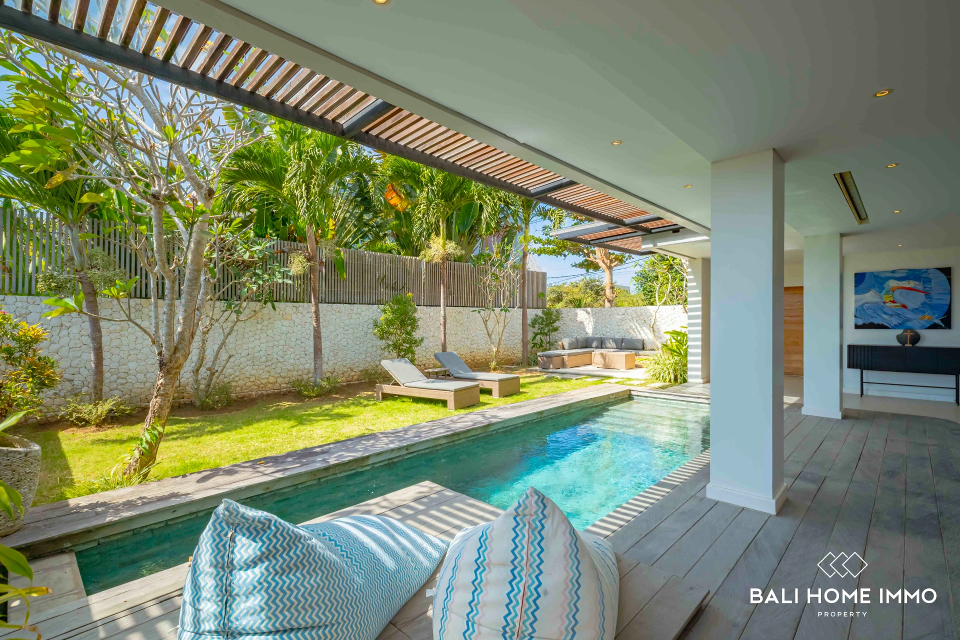 Stunning 3 Bedrooms Villa for Rent & Sale in Ungasan, 3-bed villa for rent in Uluwatu – photo 4 of 15