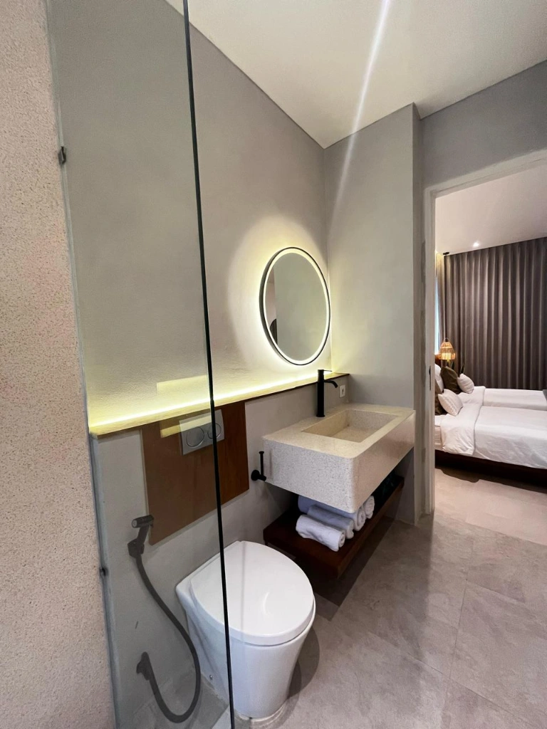 3 Bedrooms Villa Kayu Tulang, 3-bed villa for rent in Canggu – photo 13 of 15