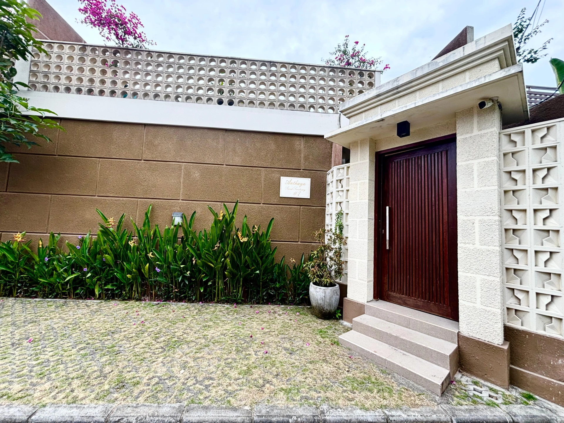 A Peaceful 2-Bedroom Villa Near Tanah Lot, Bali, 2-bed villa for rent in Tabanan – photo 12 of 12