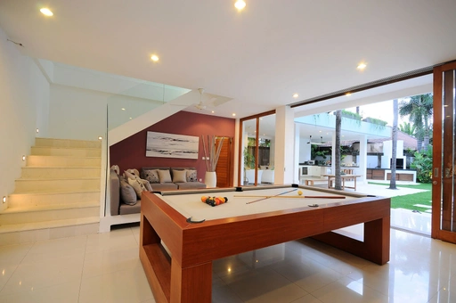 4 Bedrooms Villa for Monthly Rent & Freehold Sale in Canggu-berawa, 4-bed villa for rent in Canggu – photo 8 of 15