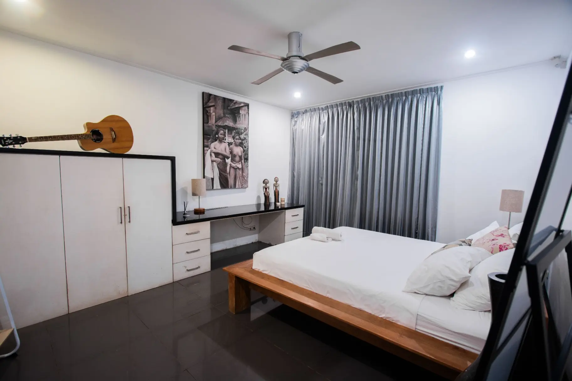 Topical Villa Lily , Lovina - North Bali, 4-bed villa for rent in North Bali – photo 10 of 15