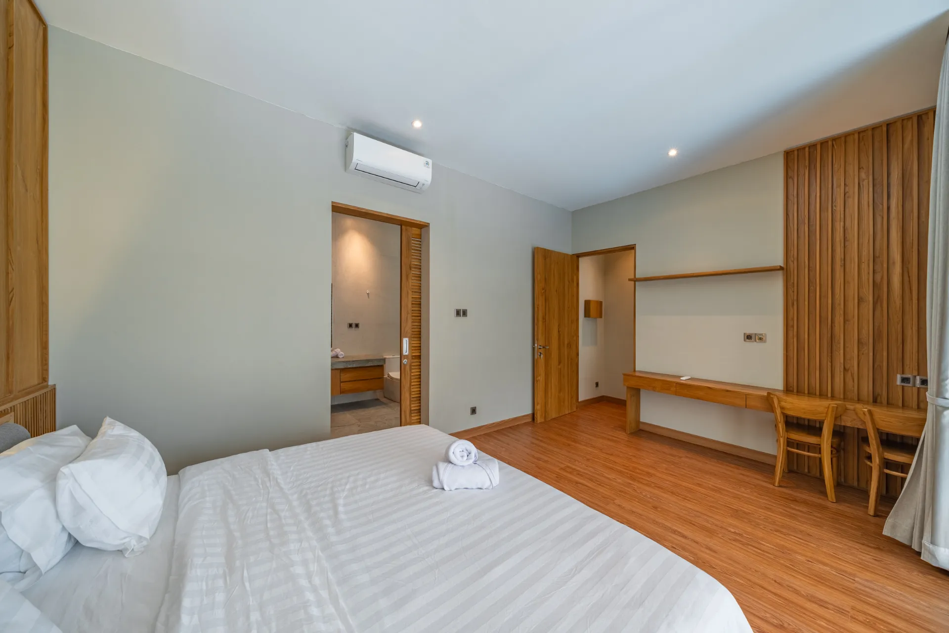 Villa Echo - Brand New Luxury 1-Bedroom Loft Villa next to Echo Beach, 1-bed villa for rent in Canggu – photo 4 of 14