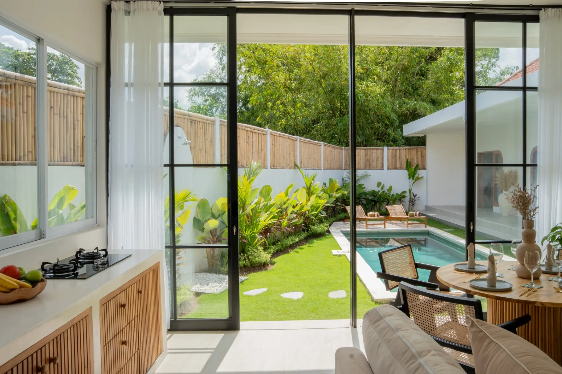 Designer 3BR Villa In Canggu | joliesmaisonsbali.com, 3-bed villa for rent in Canggu – photo 14 of 14
