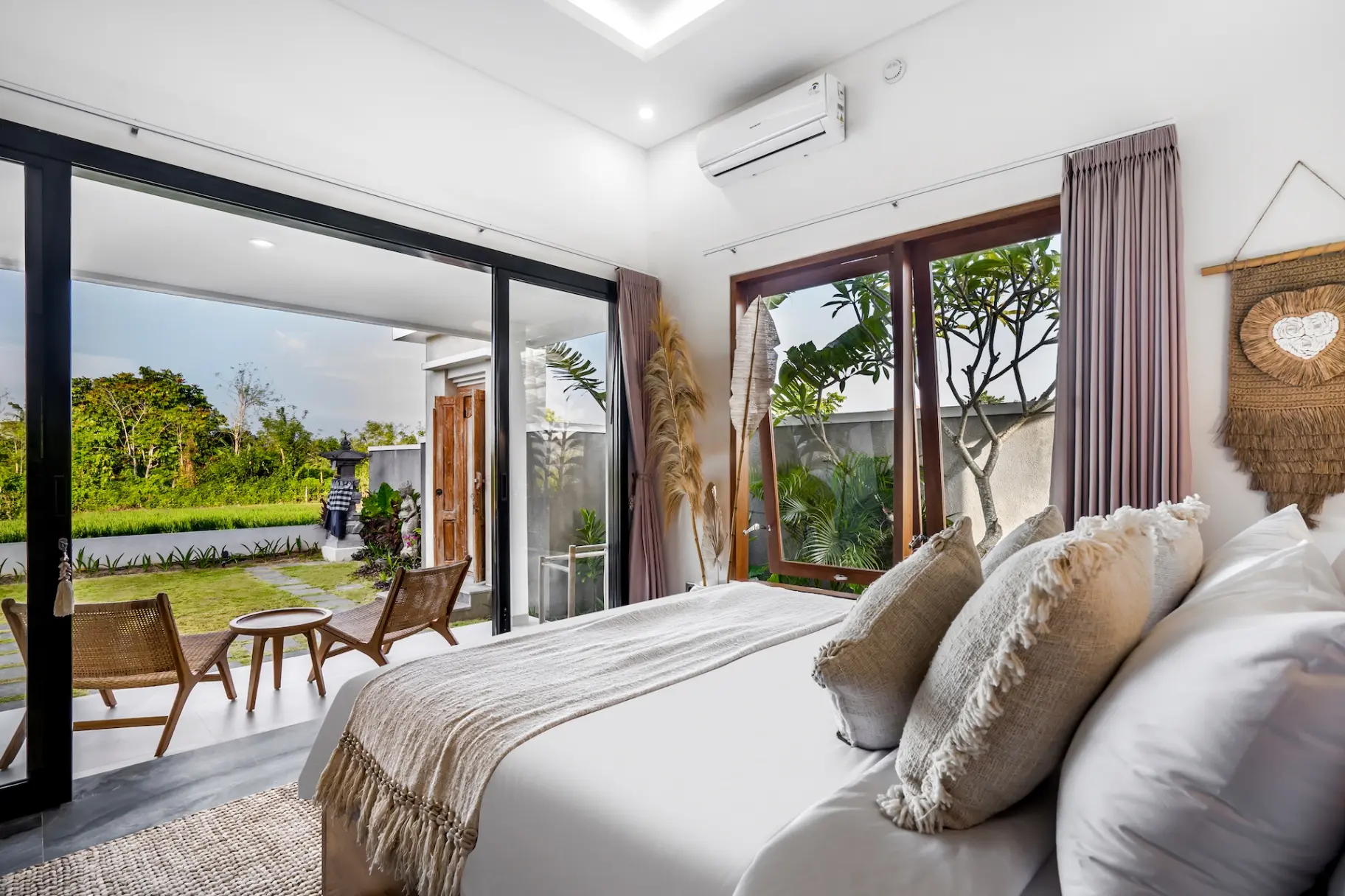 Villa Grateful - Cozy 2 BDR Villa with Private Pool and stunning Ricefields View, 2-bed villa for rent in Ubud – photo 11 of 15