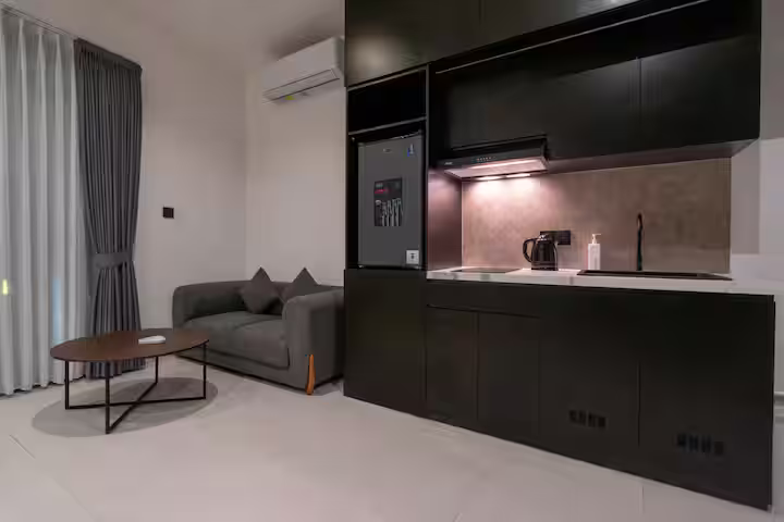 1BR Apartment – Only 3 Minutes to Seseh Beach, 1-bed villa for rent in Seseh – photo 2 of 14