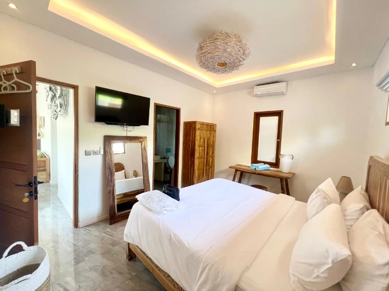 Cute 2-bedroom Villa in Berawa – Beach Side & Good Location for Yearly Rental, 2-bed villa for rent in Canggu – photo 13 of 15