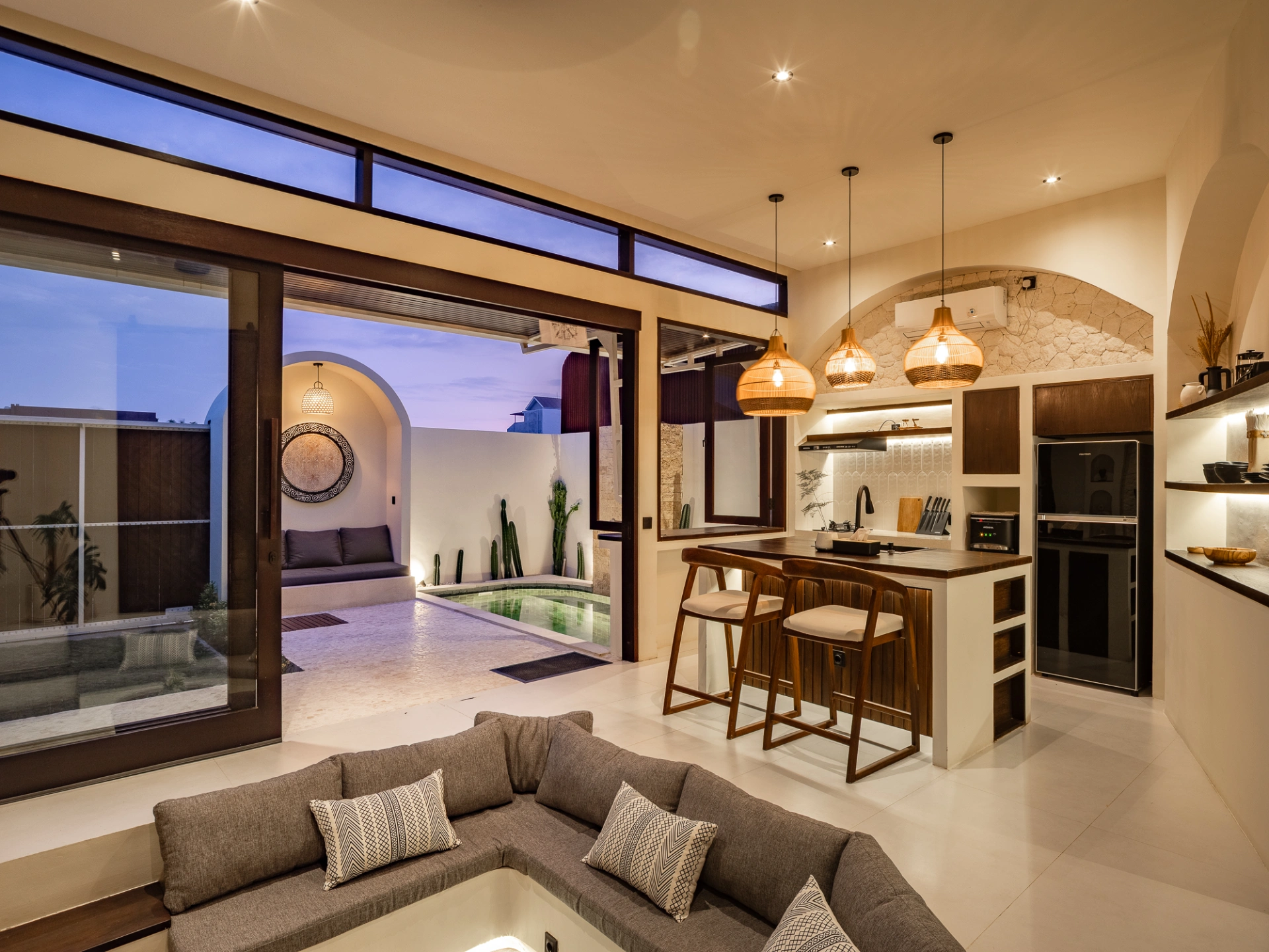 1 Bedroom Modern Villa for Monthly and Yearly Rent Close to Cemagi Beach, 1-bed villa for rent in Seseh – photo 13 of 15
