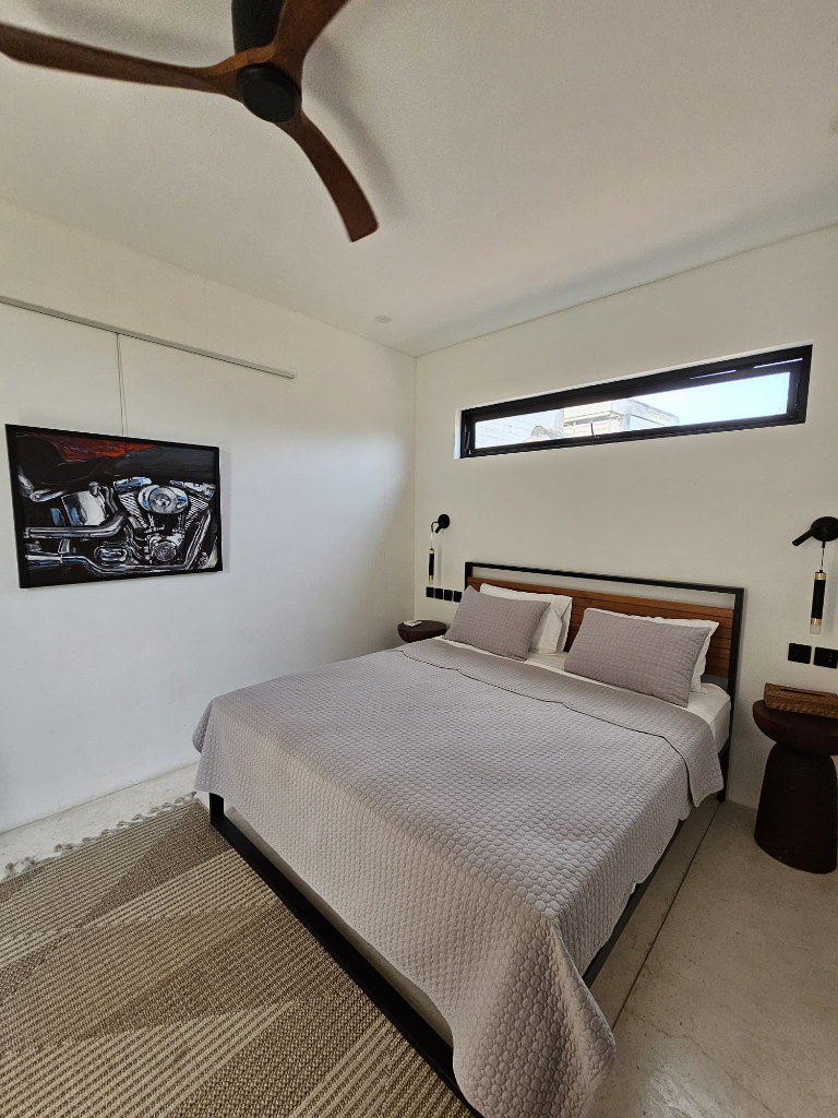 Rental Villa 4-Bedrooms Monthly & Yearly Close to Batu Bolong Beach, Bali, 4-bed villa for rent in Canggu – photo 6 of 15