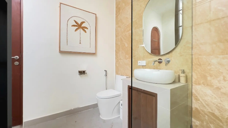 3 Bedroom Modern Villa for Monthly and Yearly Rent in Berawa, 3-bed villa for rent in Canggu – photo 8 of 15