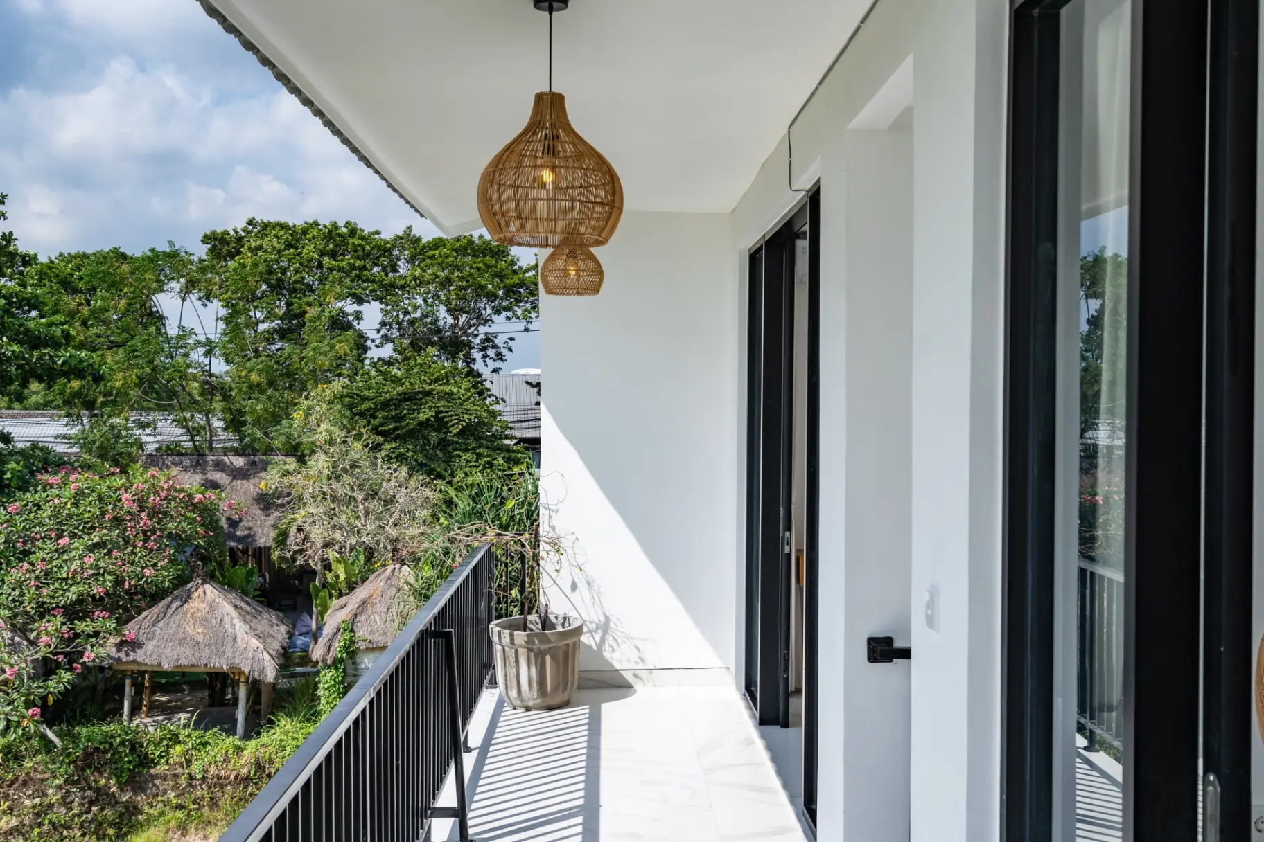 3,2 Km from Echo Beach Canggu 2 Bedrooms - Yoda Villa, 2-bed villa for rent in Canggu – photo 15 of 15