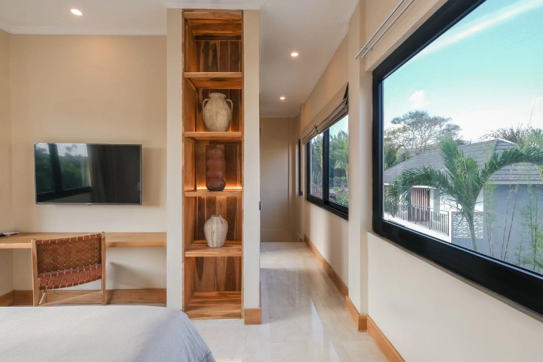 Brand New Luxury 1BR Villa in Pererenan | Prime Location 4 mins to the beach, 1-bed villa for rent in Pererenan – photo 3 of 10