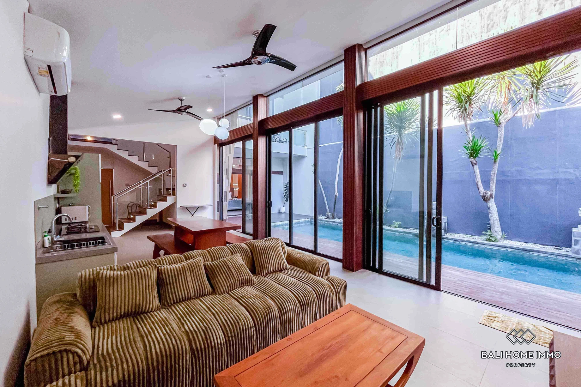 Cozy 3 Bedrooms Villa for Monthly & Yearly Rental in Ungasan, 3-bed villa for rent in Uluwatu – photo 4 of 15