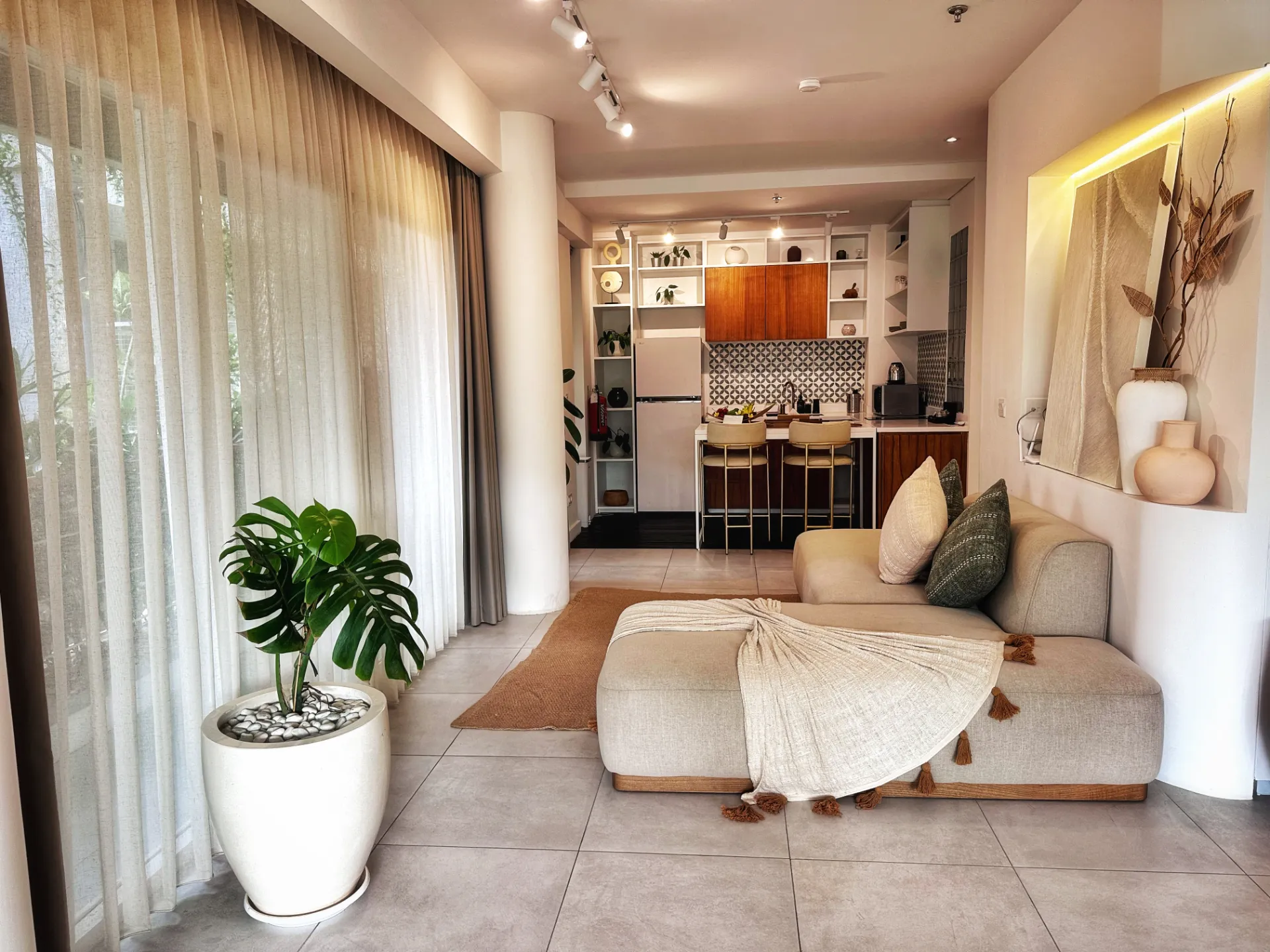 Long-Term Rental | Modern 1BR Unit at The Cruise, 1-bed villa for rent in Canggu – photo 7 of 15
