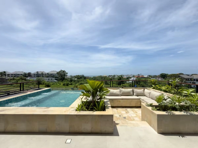 4BR Villa with Rooftop Pool and Ocean View in Pantai Lima, Pererenan, 4-bed villa for rent in Pererenan – photo 8 of 8