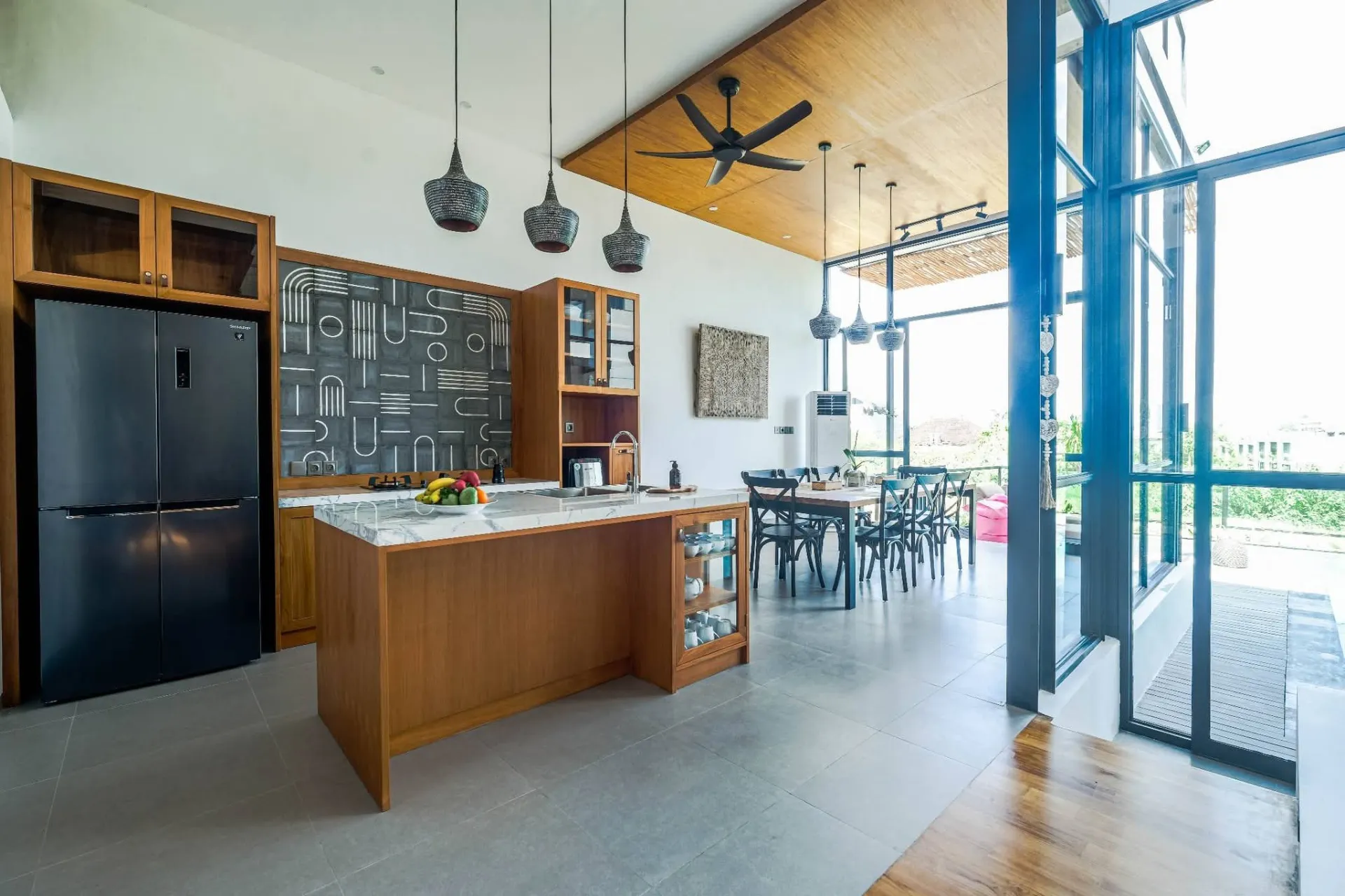 Brand New 4 Bedroom Villa with View, Idr 80 Mill/month, 4-bed villa for rent in Canggu – photo 6 of 12