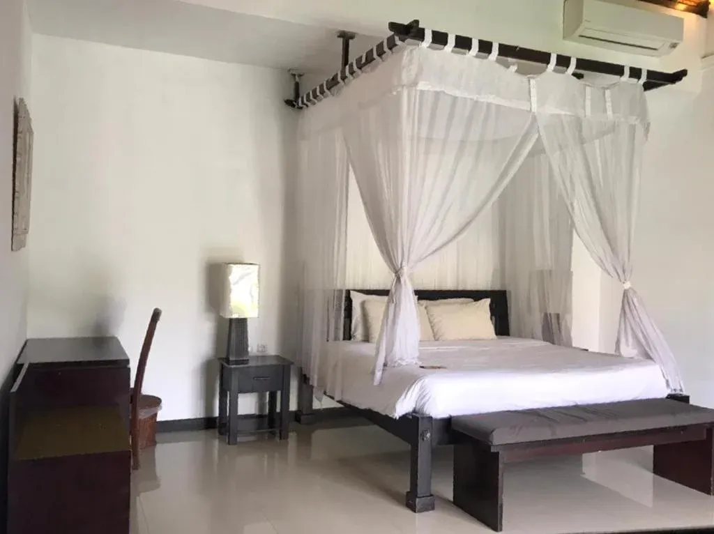 1 Bedroom Modern Balinese in Seminyak, 1-bed villa for rent in Seminyak – photo 4 of 8