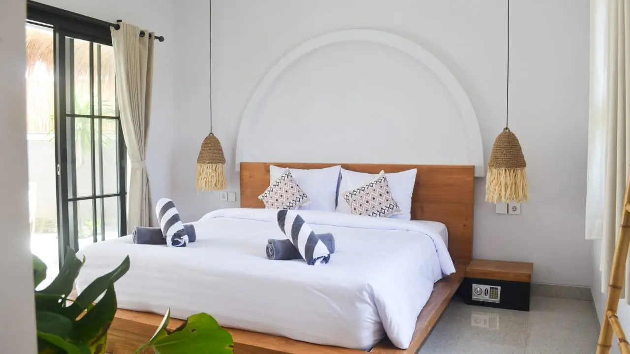 3BR at Tibubeneng Canggu, Quite Area, 3-bed villa for rent in Canggu – photo 10 of 15