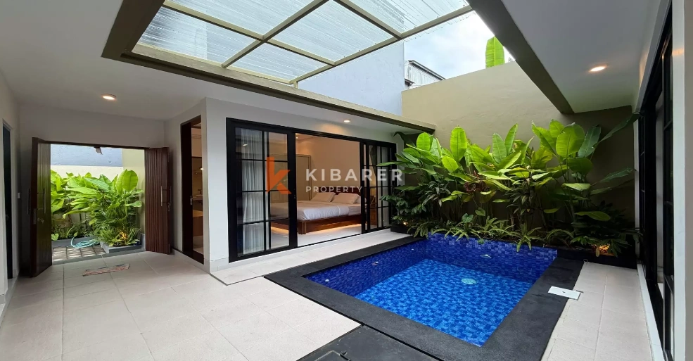 Minimalist Modern Two-Bedrooms Villa with Flexible Living in Kerobokan, 2-bed villa for rent in Seminyak – photo 2 of 14