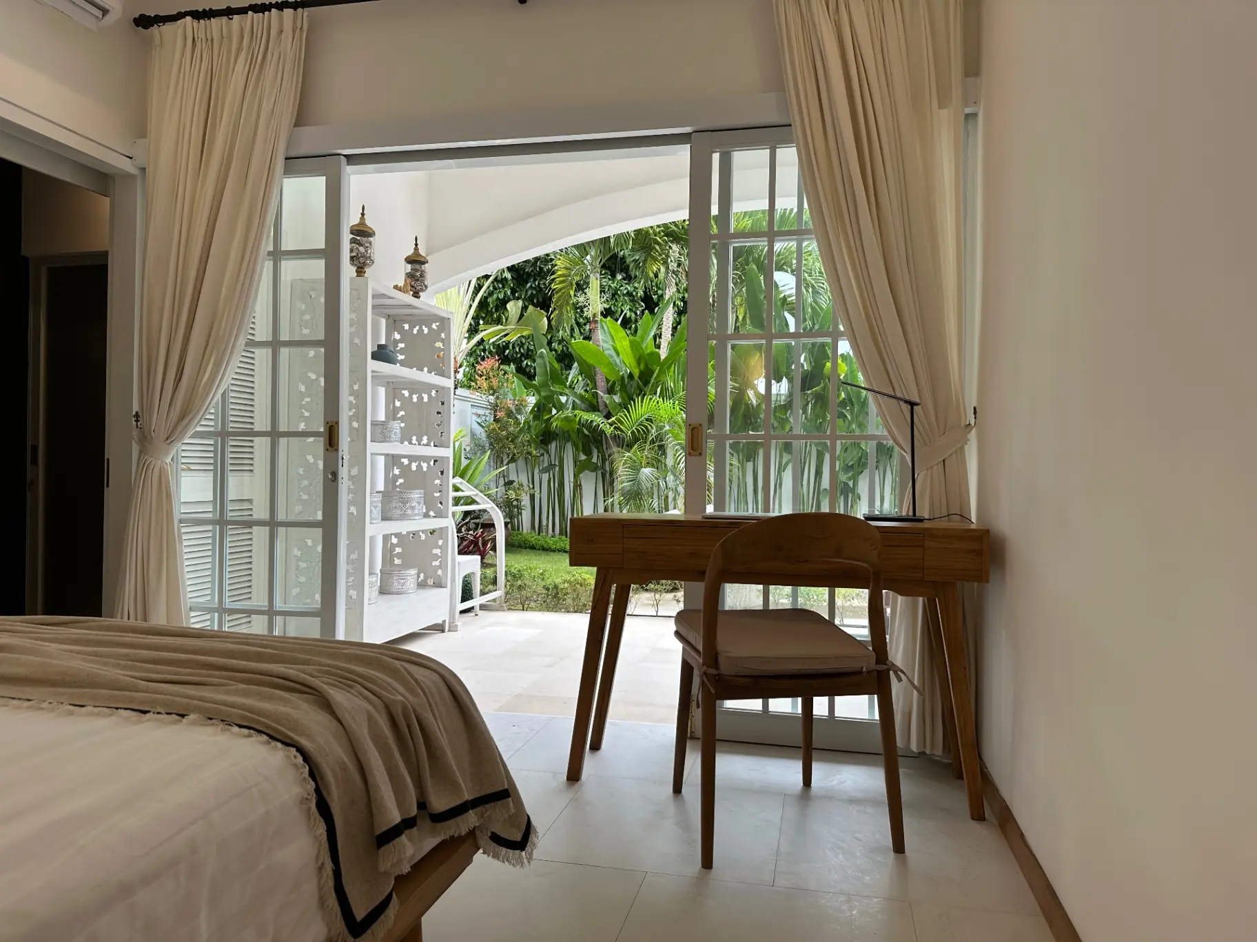 Stylish 2BR Villa in Ubud (1 min from Onyx resort), 2-bed villa for rent in Ubud – photo 2 of 15