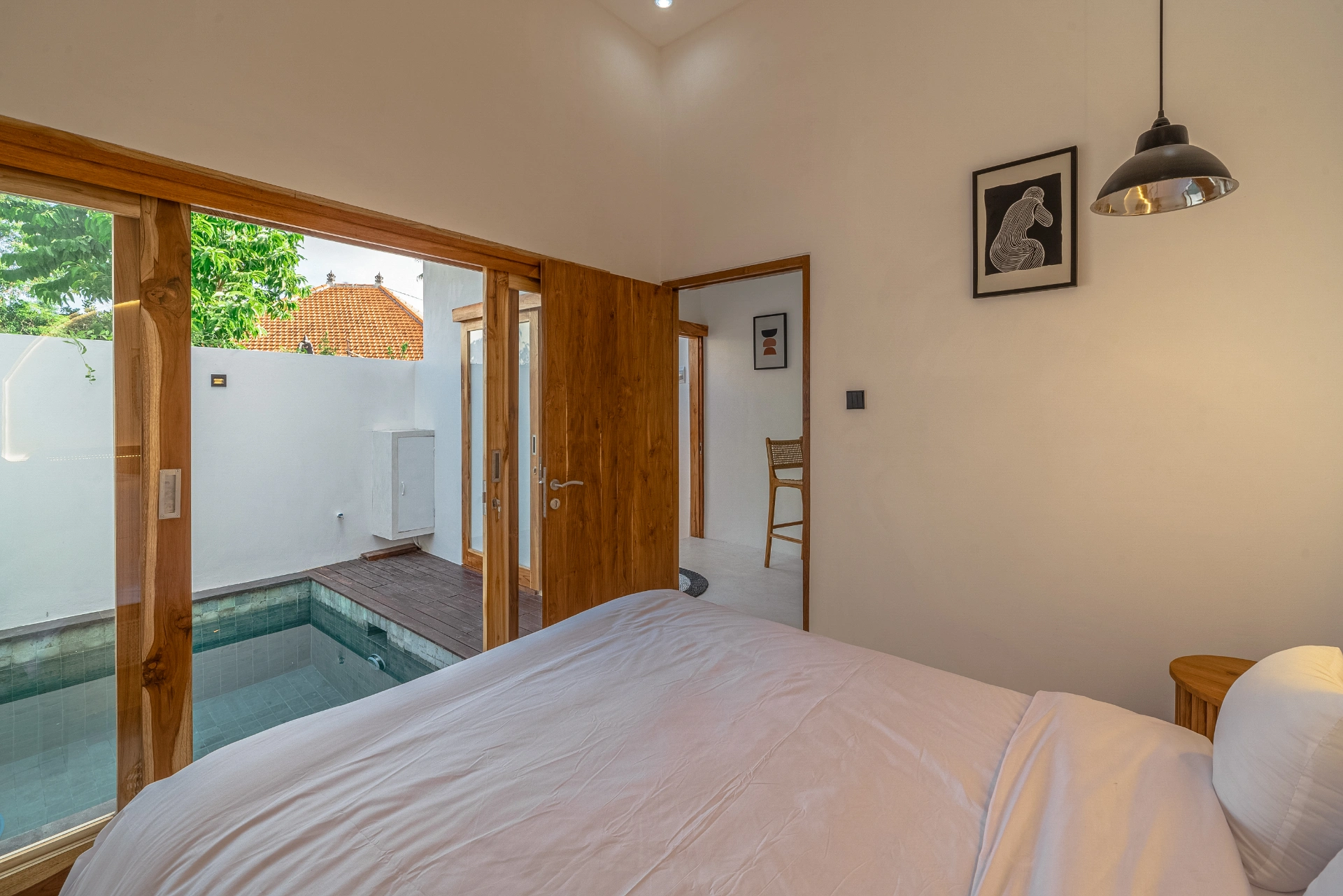 Casa Lumina - 2 Bedroom Villa with private pool, 2-bed villa for rent in Canggu – photo 14 of 15