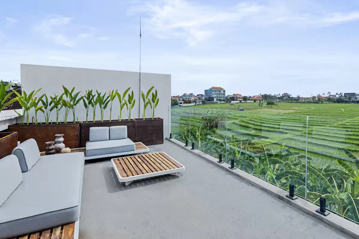 3 Modern Villa Fully Furnished in Berawa, 3-bed villa for rent in Canggu – photo 15 of 15