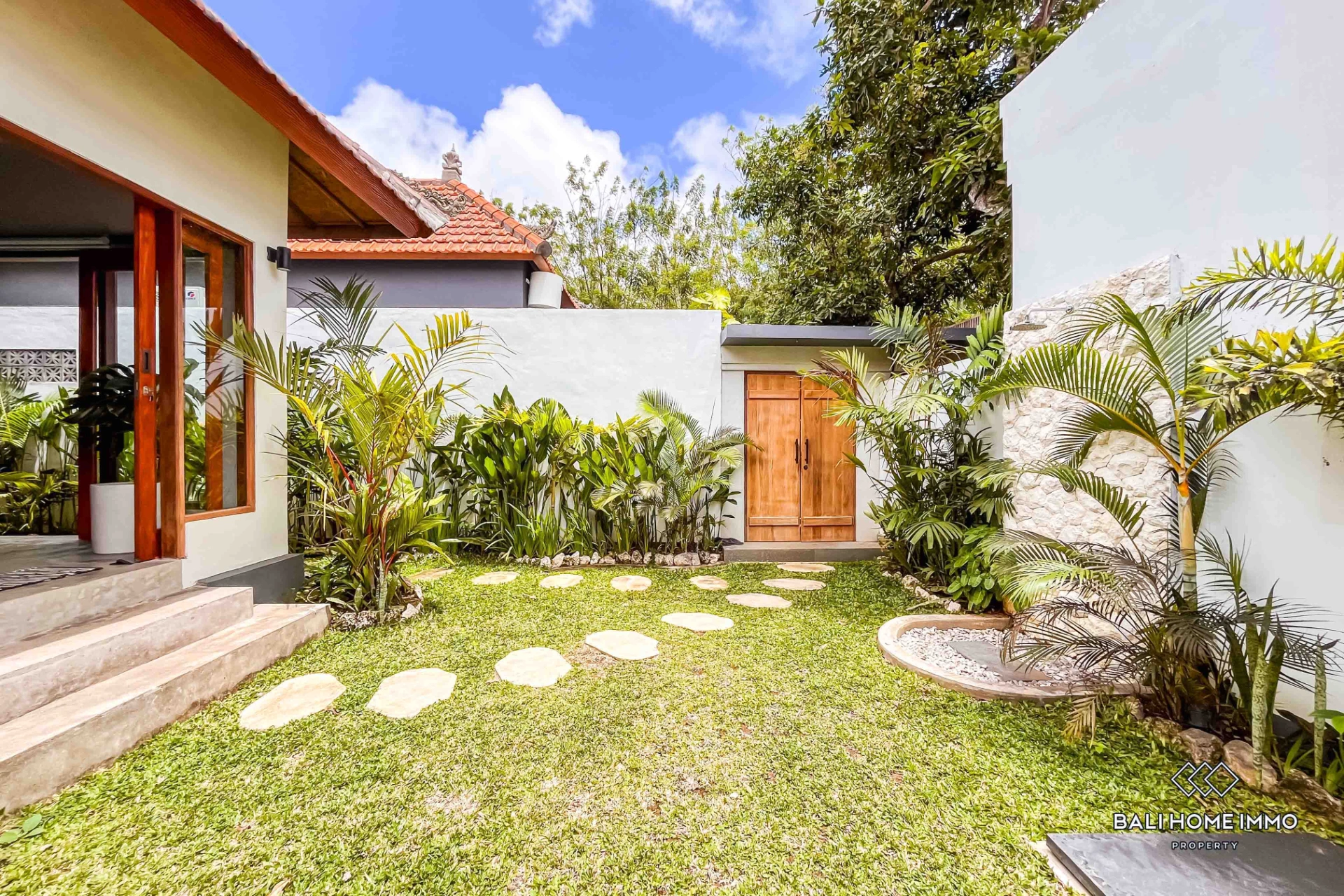 Cozy 1 Bedroom Villa for Sale Leasehold and Rent in Bali - Ungasan, 1-bed villa for rent in Uluwatu – photo 4 of 10