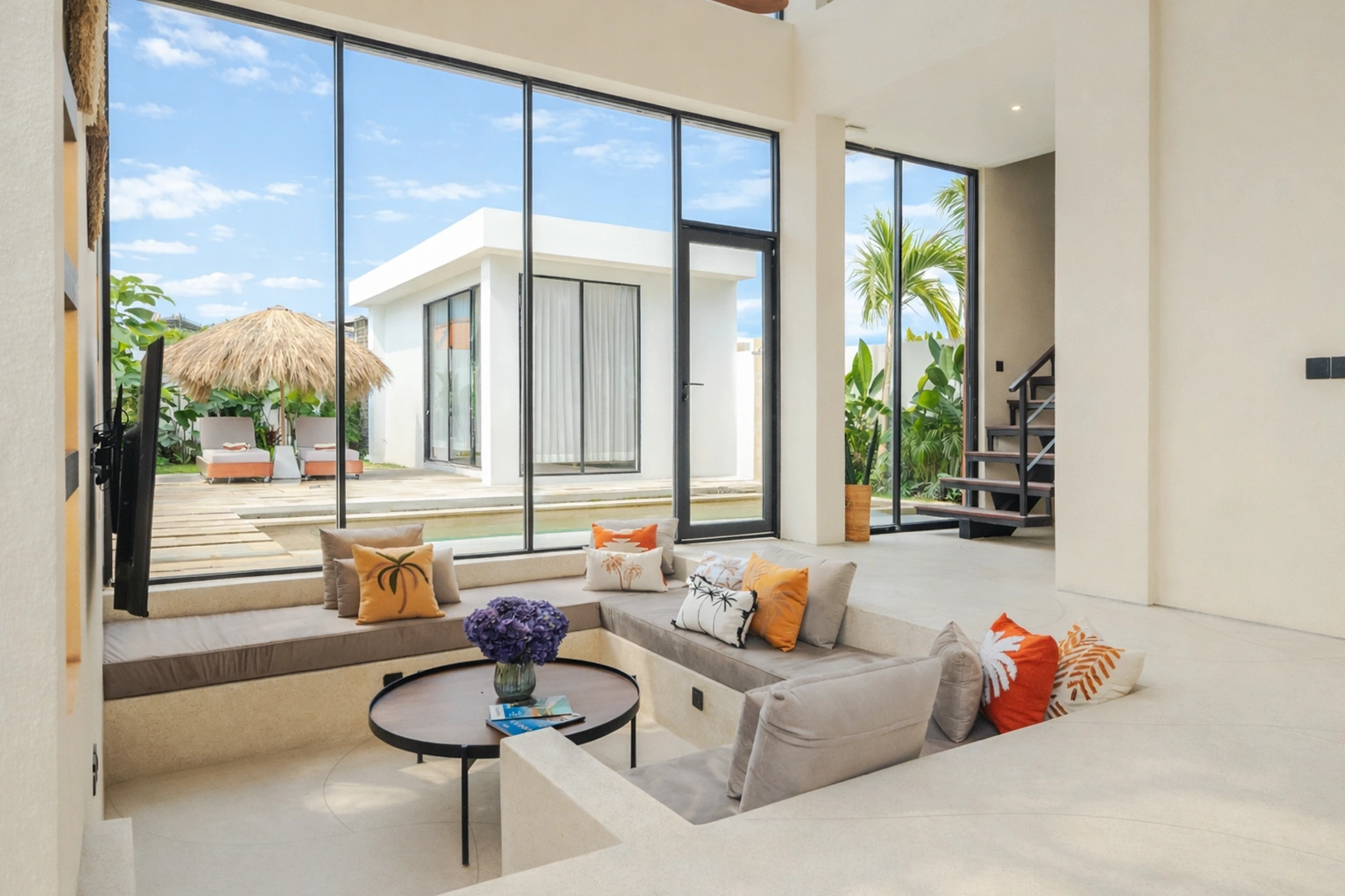 NEW 4BR Aquamarine II Canggu, Batu Bolong/5mins to Beach/Rooftop+pool, 4-bed villa for rent in Canggu – photo 2 of 15