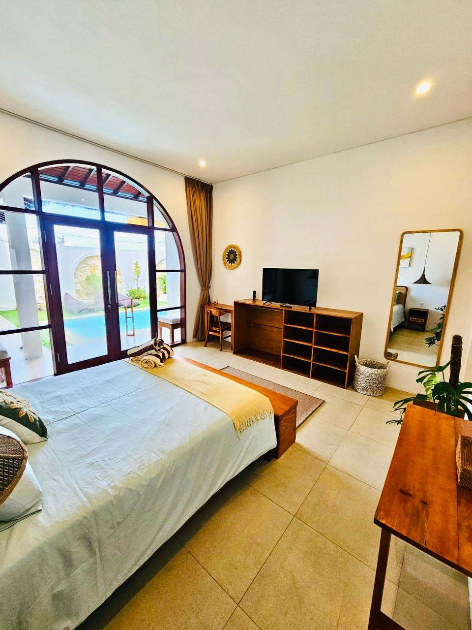 3 Bedroom Villa in Munggu Seseh, 3-bed villa for rent in Seseh – photo 10 of 15