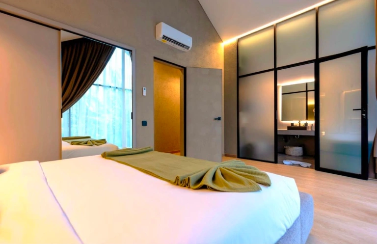 Double Three - Brand New Modern 2-Bedroom Townhouse Villa in Umalas, 2-bed villa for rent in Canggu – photo 12 of 15