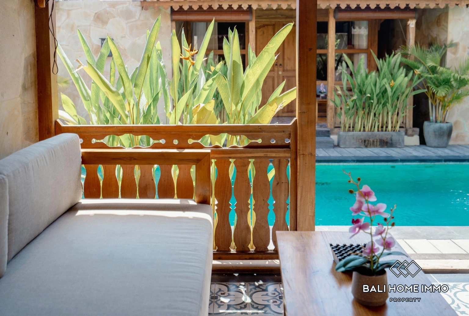 1 Bedroom Apartment for Rent in Batu Belig, 1-bed villa for rent in Seminyak – photo 4 of 11