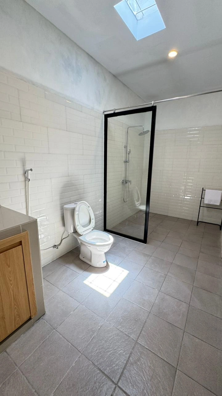 New 2 Bedroom Padonan Canggu near Gym, 2-bed villa for rent in Canggu – photo 9 of 15