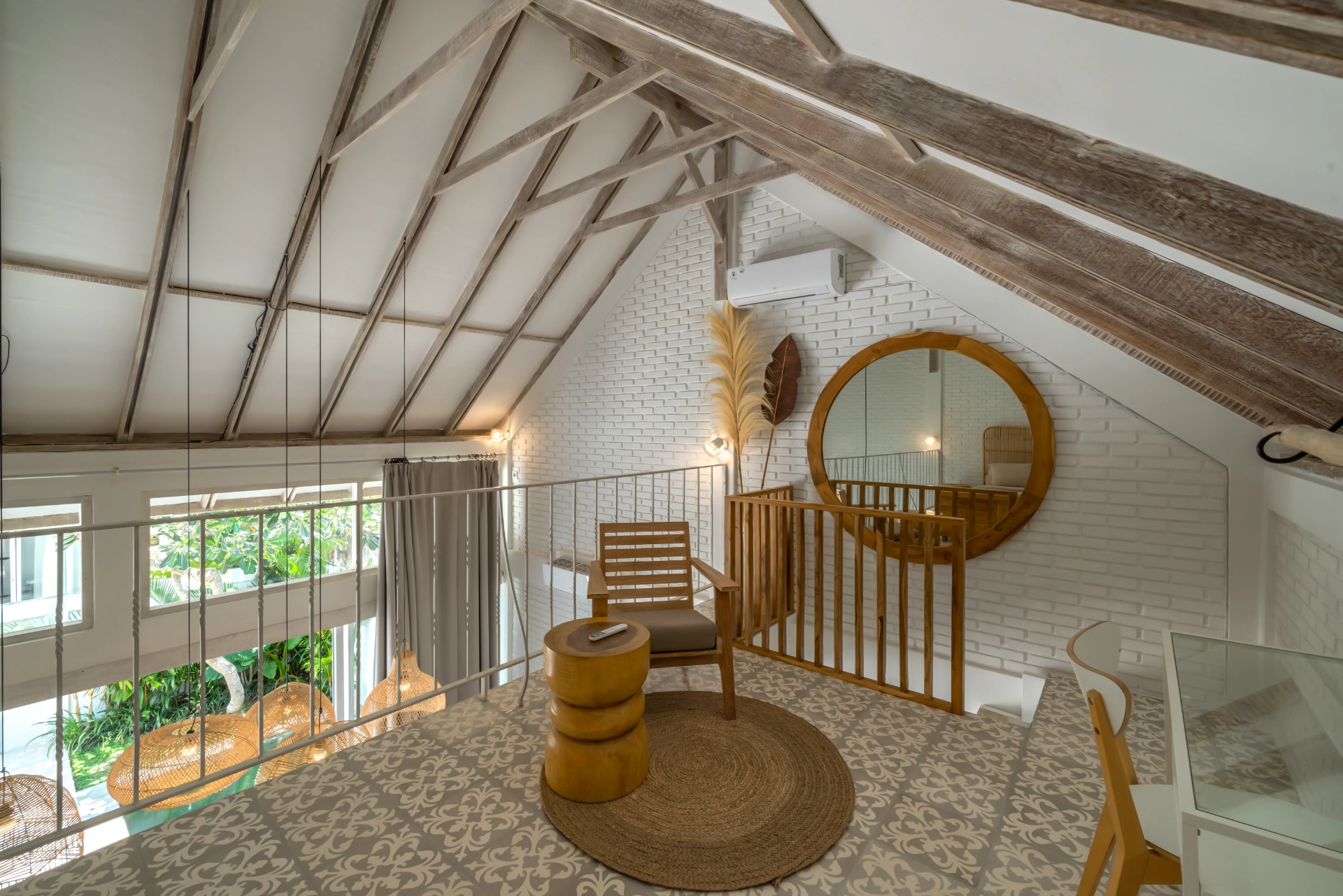 White Loft Canggu: 1BR Central Oasis in Canggu, 1-bed villa for rent in Canggu – photo 6 of 15