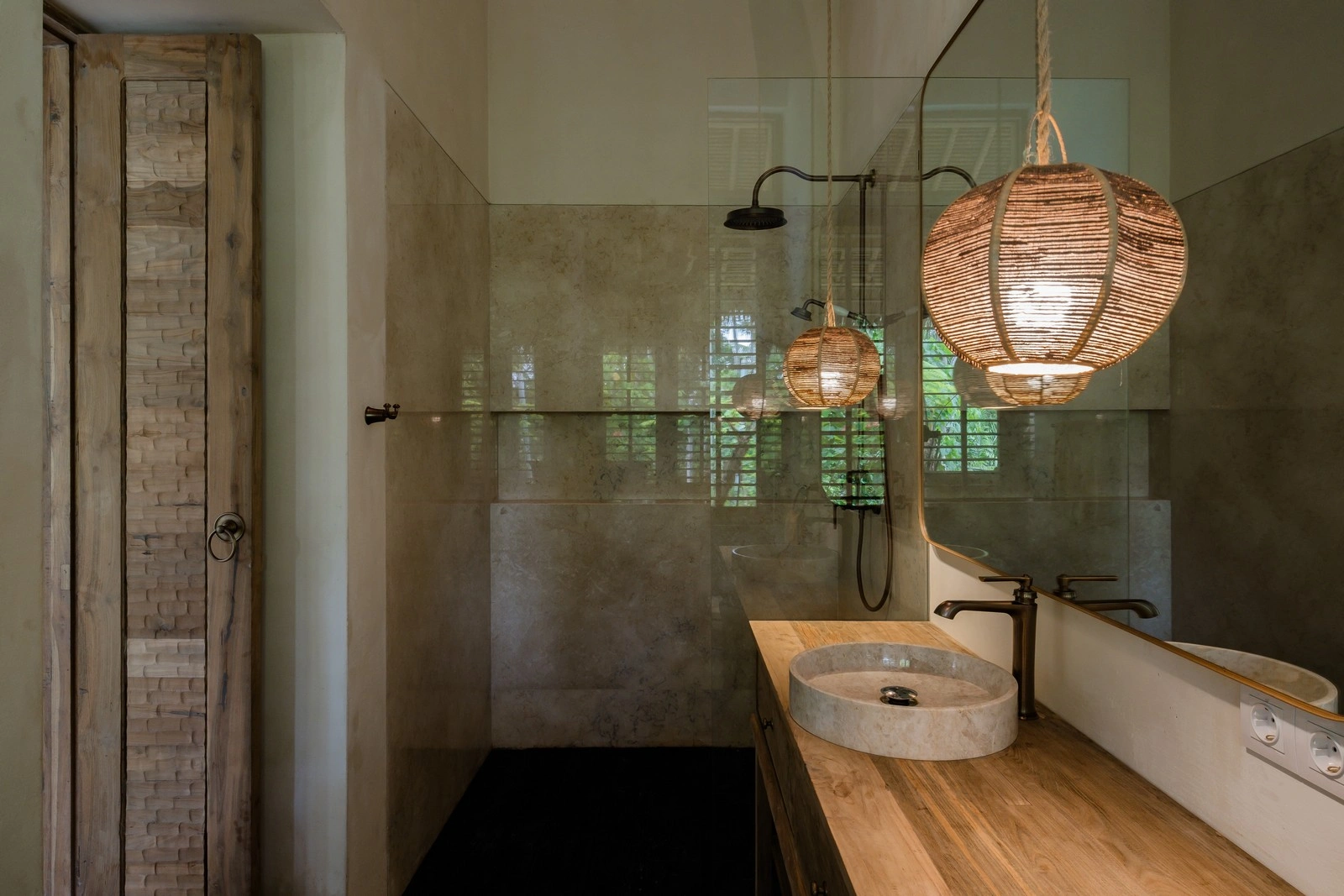4-Bedroom Eco-Luxury Villa with Private Pool in Kaba Kaba, 4-bed villa for rent in Tabanan – photo 13 of 15