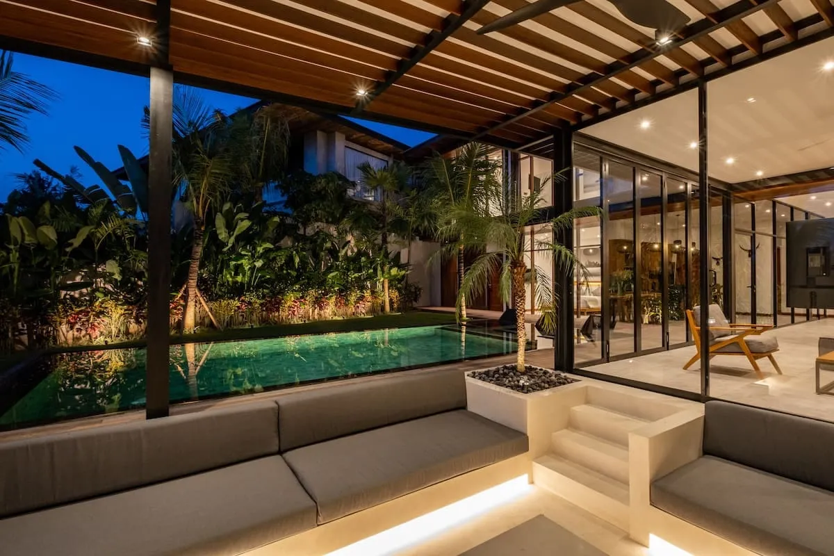 Villa For Rent 5 Bed In Pererenan,Badung Bali, 5-bed villa for rent in Pererenan – photo 12 of 15