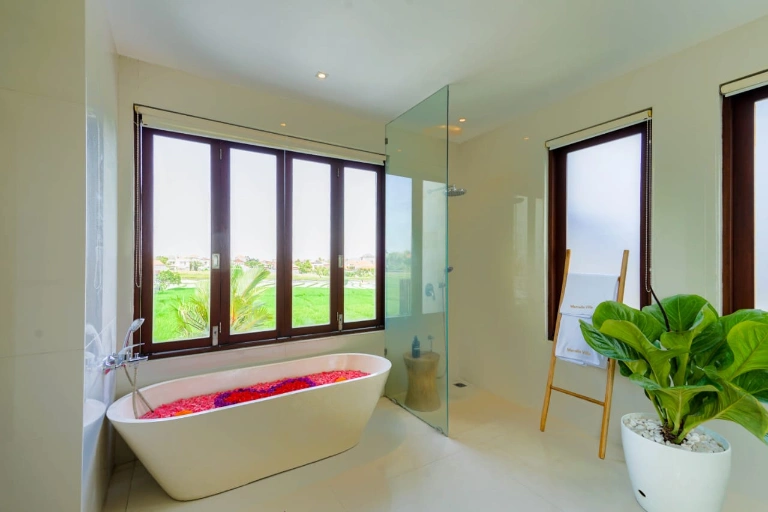 3BR Villa Rice Field View in BERAWA, 3-bed villa for rent in Canggu – photo 6 of 15
