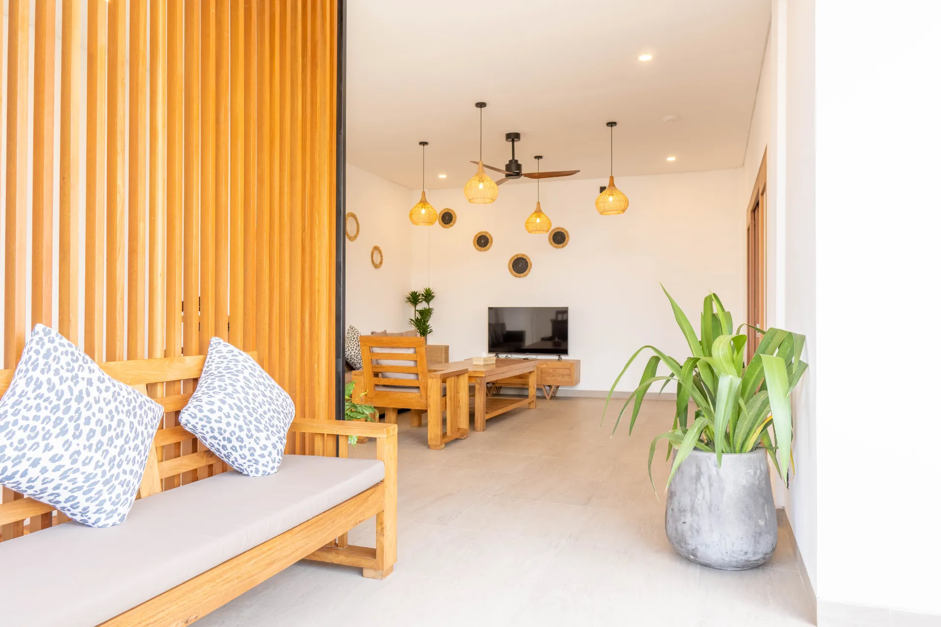 2BR Villa in Tumbak Bayuh, 2-bed villa for rent in Pererenan – photo 8 of 14