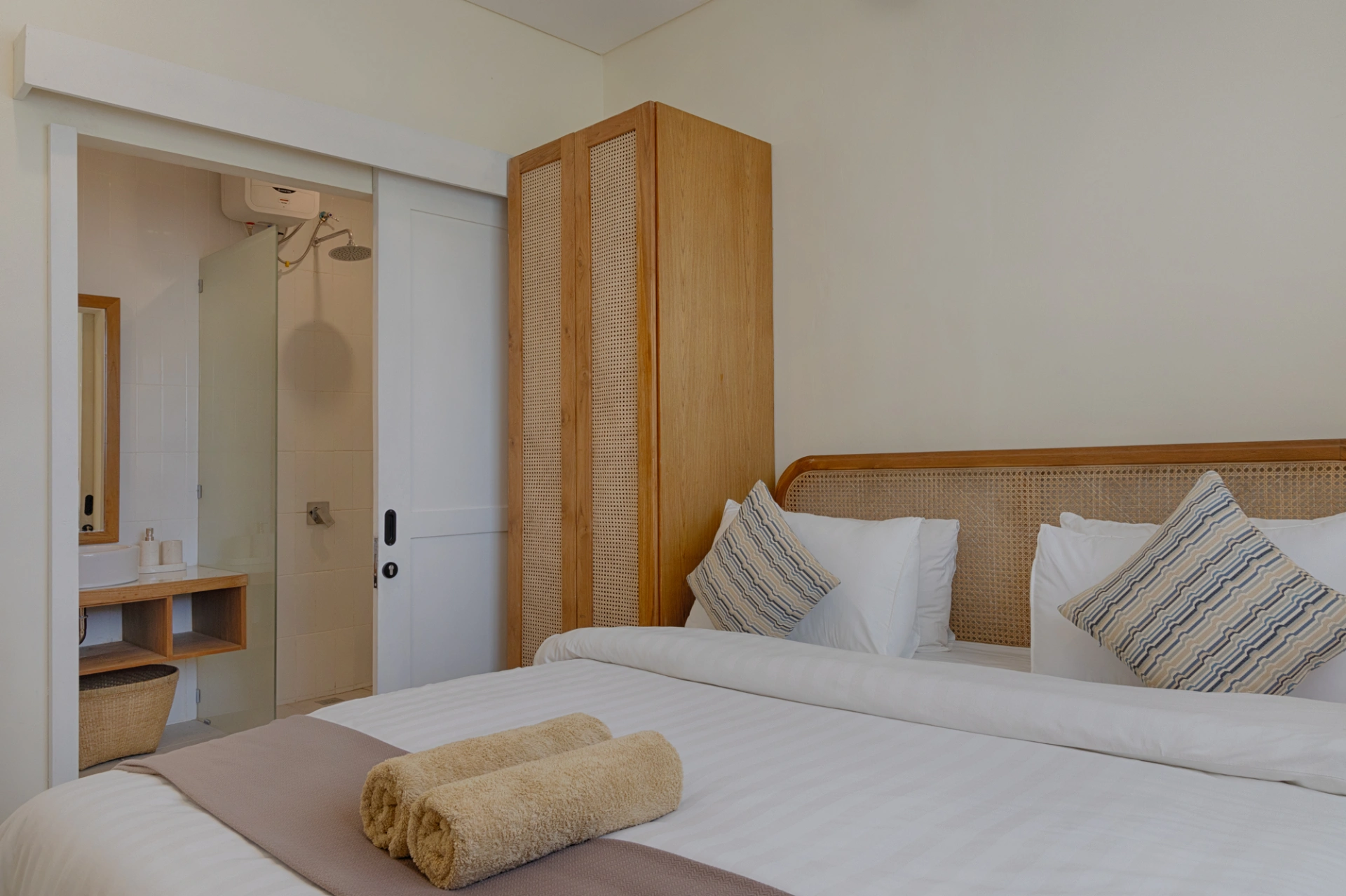 Modern 2BR Villa at Pecatu Near Dreamland Beach, 2-bed villa for rent in Uluwatu – photo 9 of 15