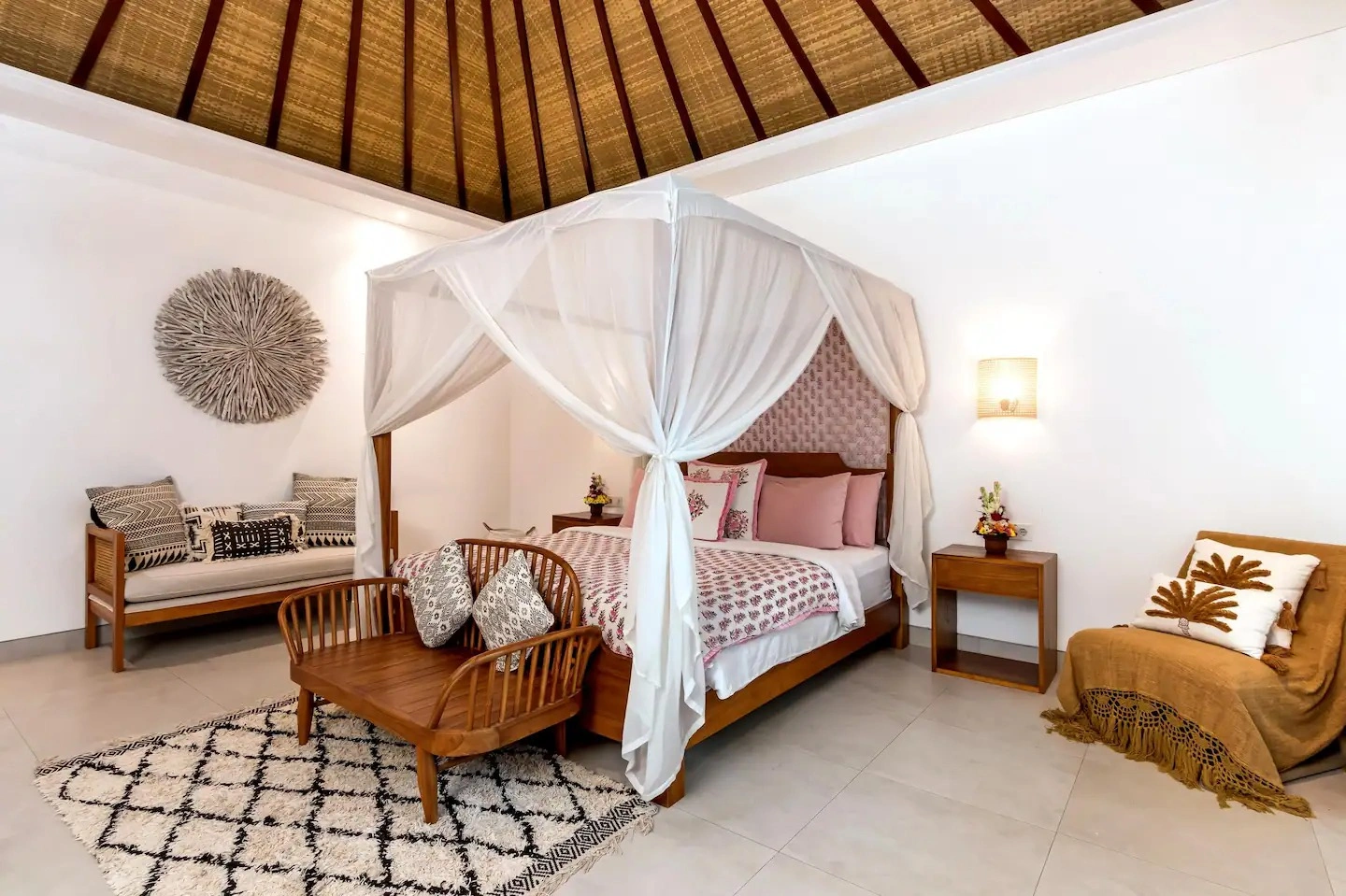 Big Garden 4BR Villa for Rent at Berawa, 4-bed villa for rent in Canggu – photo 8 of 15