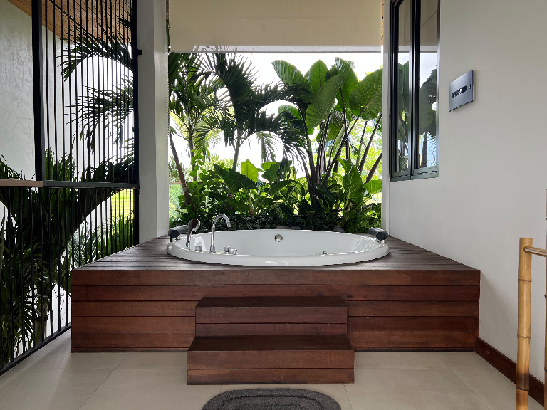 Modern Tropical 3BR Villa — Tumbak Buyuh, Pererenan, 3-bed villa for rent in Pererenan – photo 8 of 15
