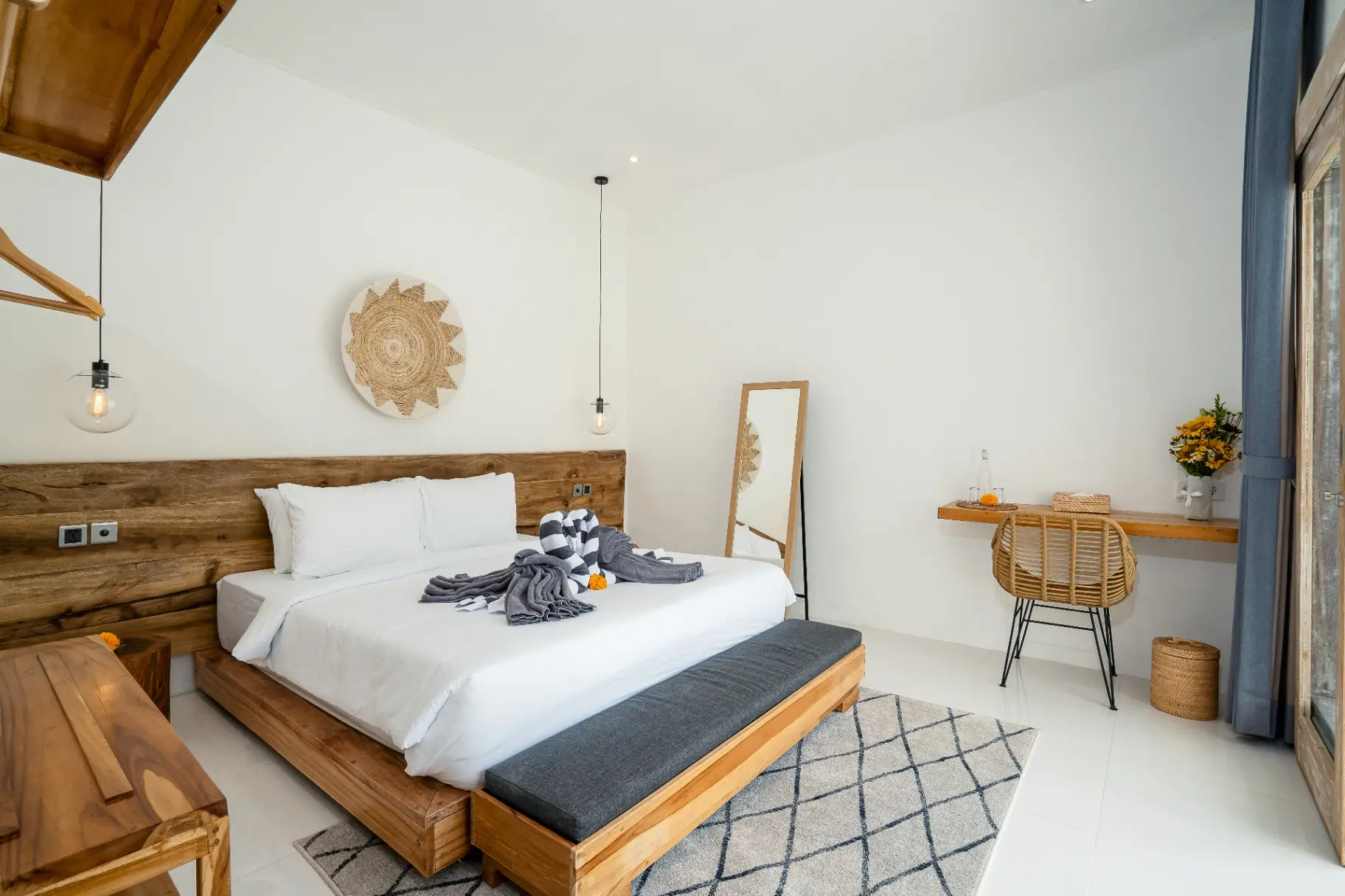 Island Bliss Begins Here – Welcome to Villa Vajrayana, 2-bed villa for rent in Canggu – photo 3 of 8