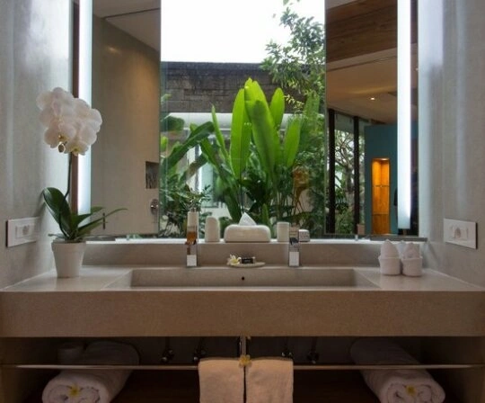 Villa For Rent 6 Bed In Kayu Tulang,Canggu Bali, 6-bed villa for rent in Canggu – photo 3 of 15