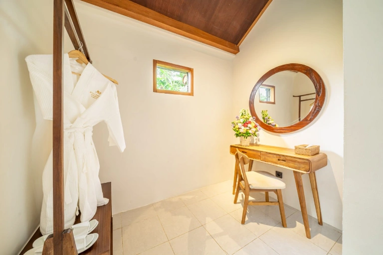 Boutique Luxury Garden Suite 2 Minutes From Alchemy, 1-bed villa for rent in Ubud – photo 5 of 7