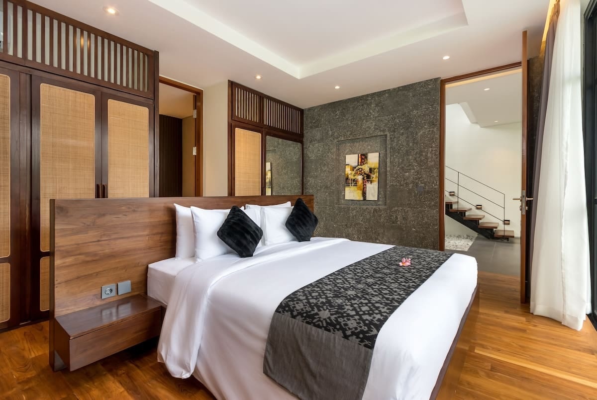 Villa For Rent 3 Bed In Berawa,Tibubeneneg Bali, 3-bed villa for rent in Canggu – photo 10 of 15