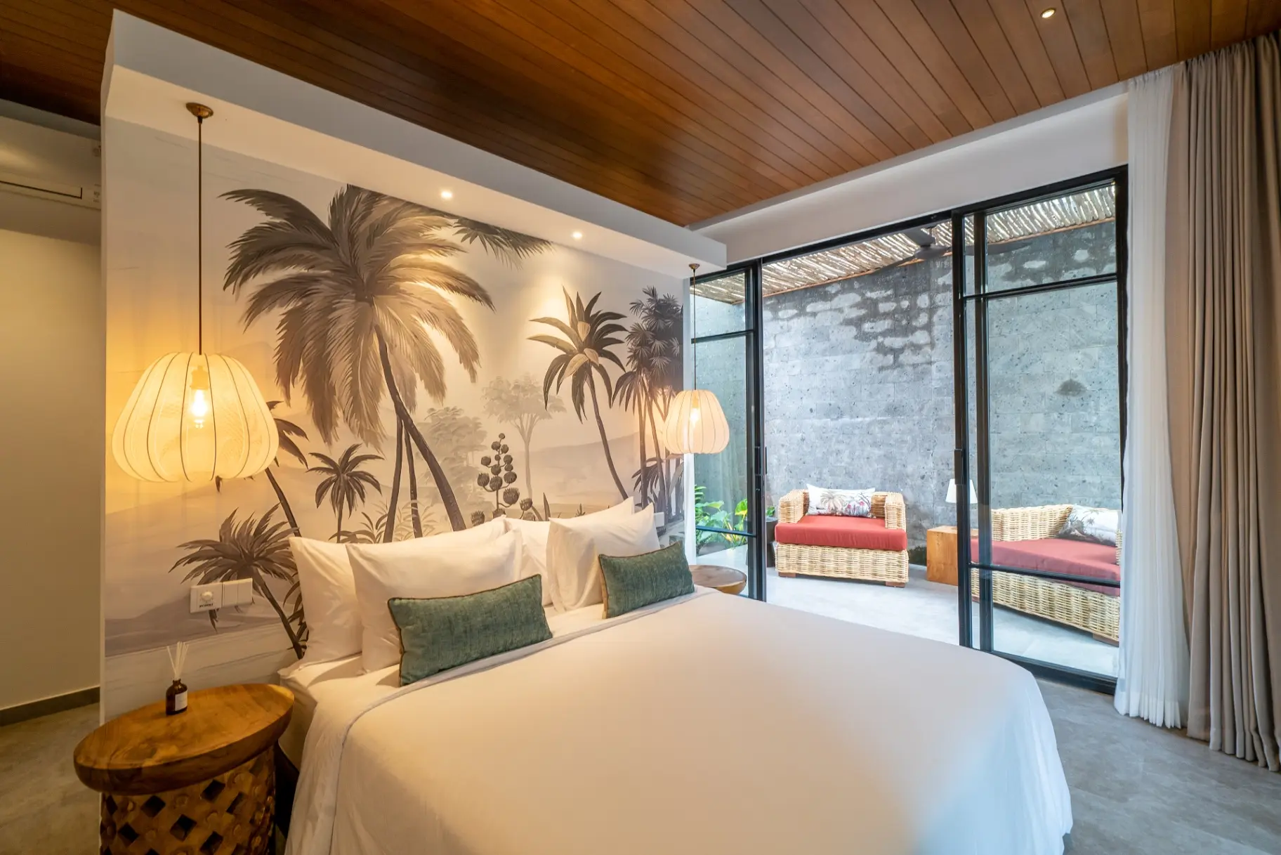 Villa Nusantara 6 - Majestic 4Bdr Villa w/ Pool View, Pererenan Beach, 4-bed villa for rent in Pererenan – photo 12 of 15