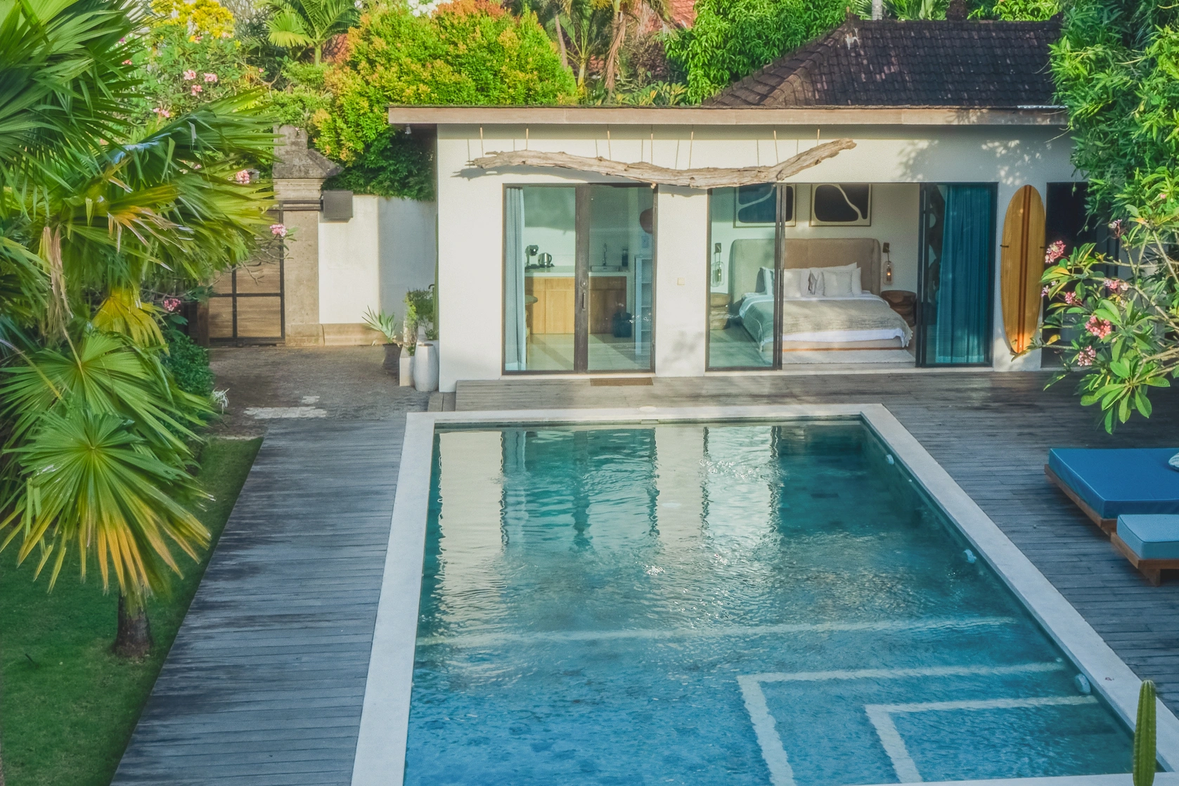 Tropical Luxury 5BR Villa in Canggu | Villa Kiki, 5-bed villa for rent in Canggu – photo 9 of 15