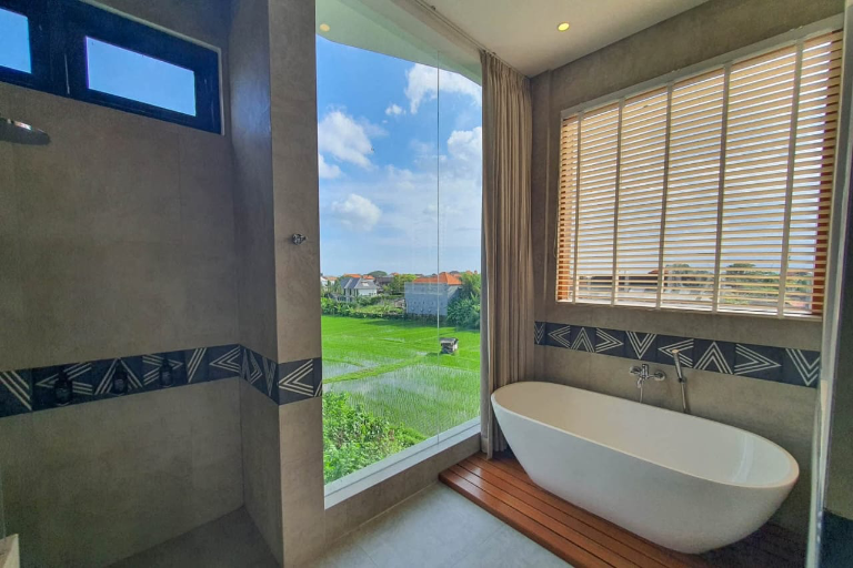 Villa For Rent 4 Bed In Berawa,Badung Bali, 4-bed villa for rent in Canggu – photo 5 of 15